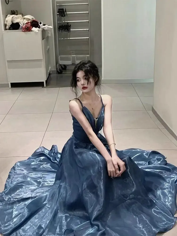 Aiertu Blue Elegant Sexy Slip Dress Women Sleeveless Korean V-neck Long Dresses Fashion Casual One Piece Dress Ladies Summer 2024 Chic