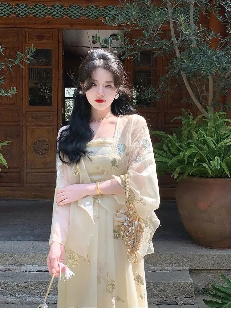 Aiertu Elegant Vintage Floral Slip Dress Women Sequin Embroidery Casual Long Fairy Dress Female 2024 Autumn Fashion Korean Style Dress