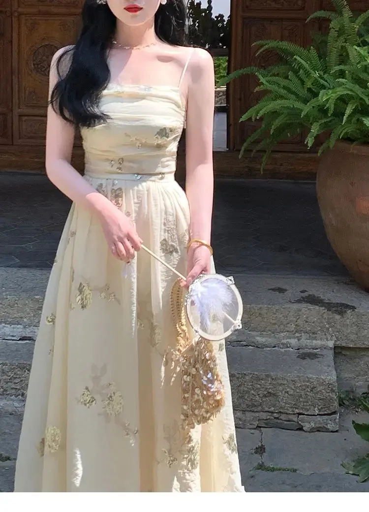 Aiertu Elegant Vintage Floral Slip Dress Women Sequin Embroidery Casual Long Fairy Dress Female 2024 Autumn Fashion Korean Style Dress