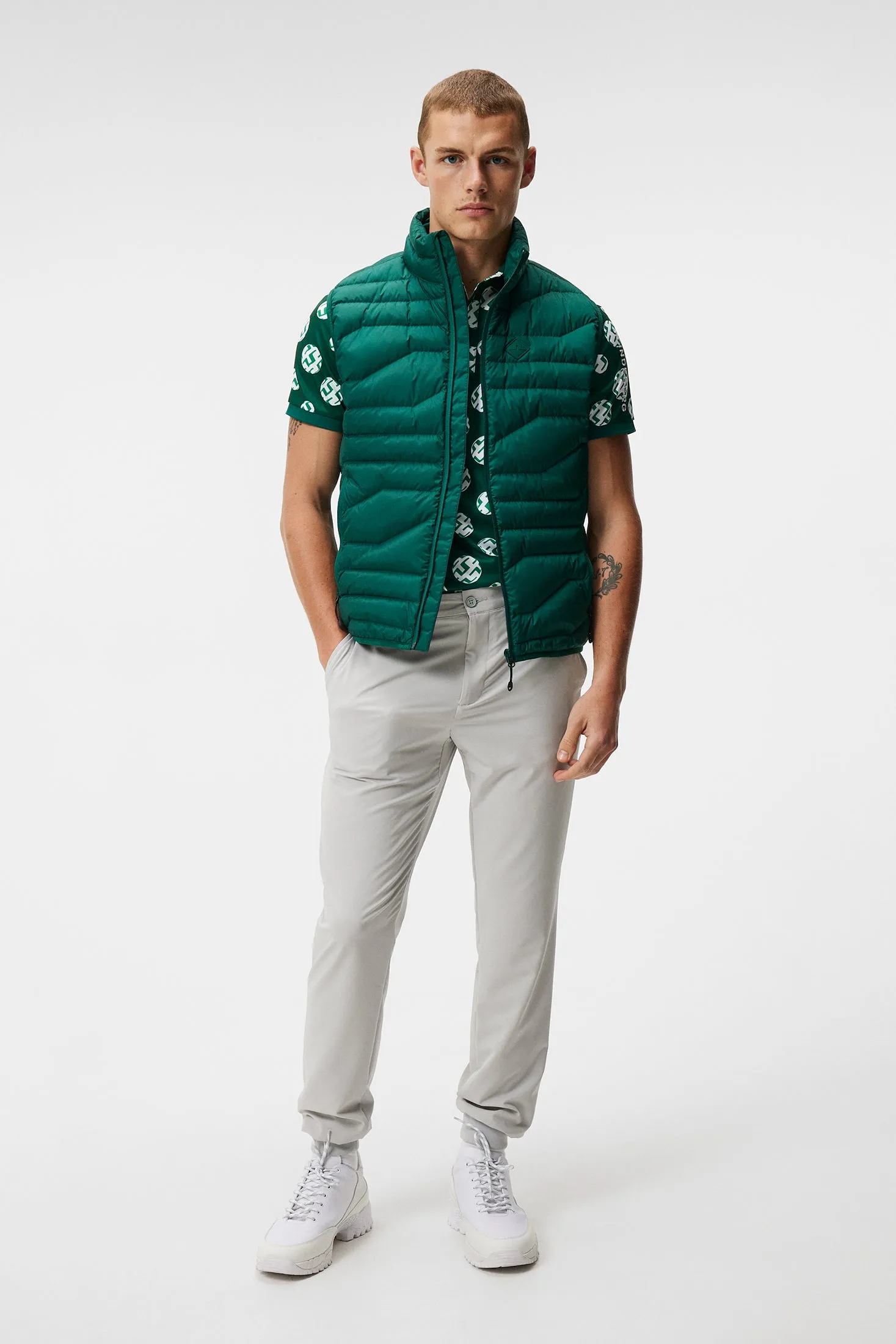 Cliff Light Down Vest / Rain Forest