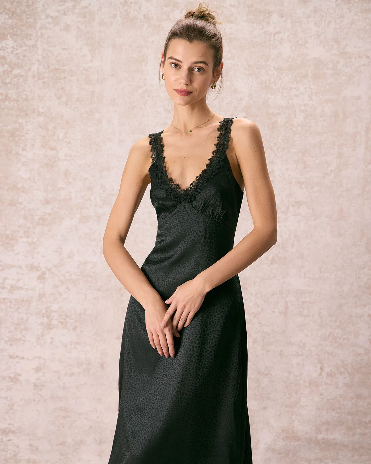 The Black V Neck Lace Jacquard Maxi Dress